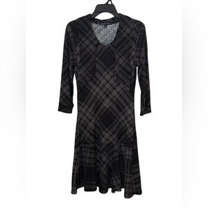 Adrienne Vittadini Plaid Knit Flounce Dress Sash Tie Neck Holiday Party chicane